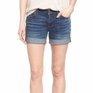 Nordstrom Caslon Rolled Denim Boyfriend Shorts: 28